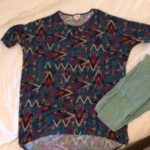 Lularoe tunic and leggings set